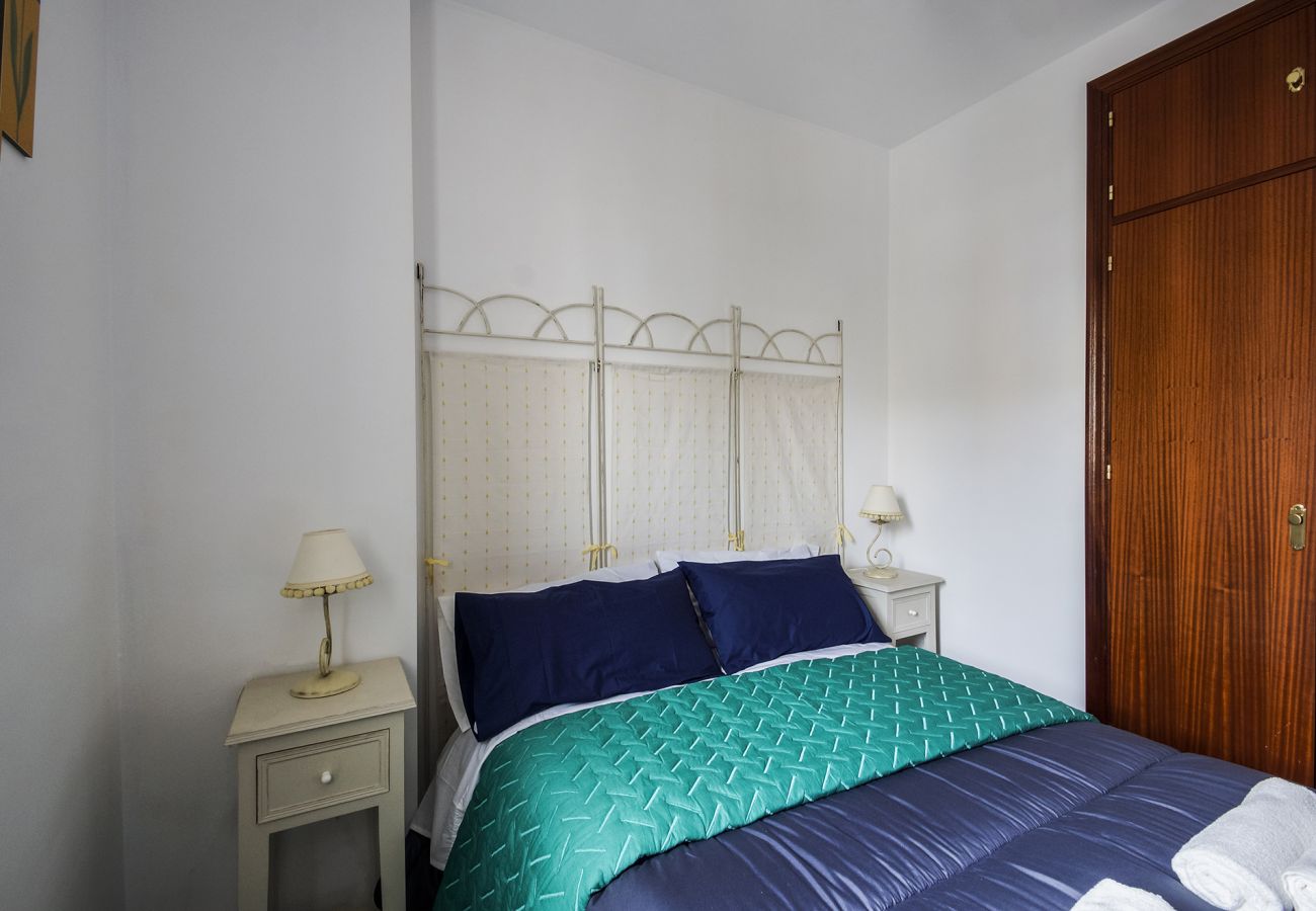 Apartamento en Cádiz - La VICTORIA Home free parking by Cadiz4Rentals