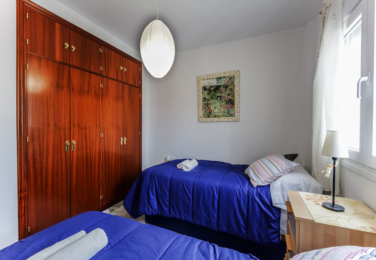 Apartamento en Cádiz - La VICTORIA Home free parking by Cadiz4Rentals