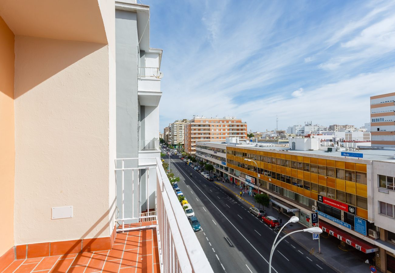 Apartamento en Cádiz - FARO Family Home by Cadiz4Rentals