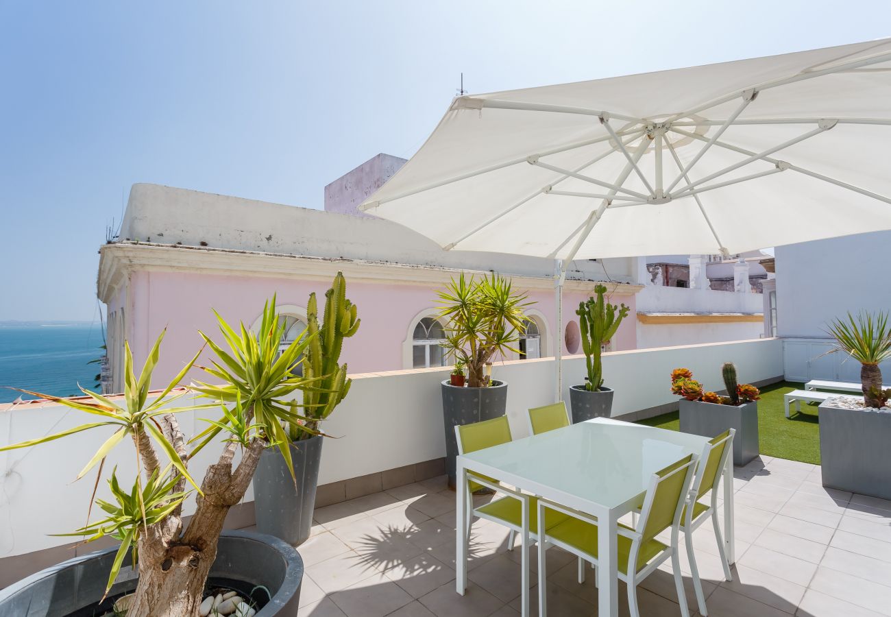 Apartamento en Cádiz - Atico del MARQUES free parking by Cadiz4Rentals