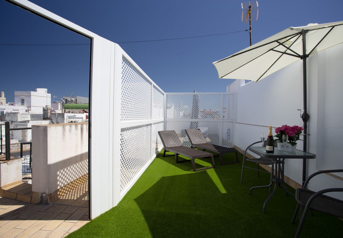 Apartamento en Cádiz - Flor de LIZ Apartment by Cadiz4Rentals