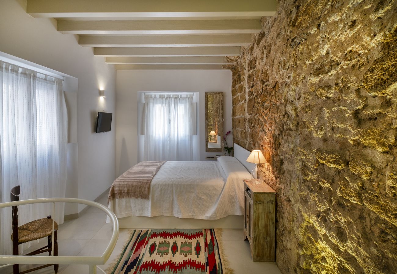 Apartamento en Cádiz - Duplex La MURALLA Medieval by Cadiz4Rentals