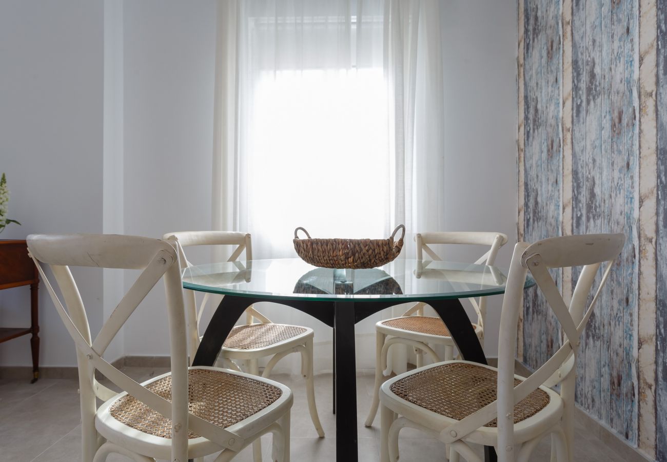 Apartamento en Cádiz - Atico del ROMANTICO Gaditano by Cadiz4Rentals