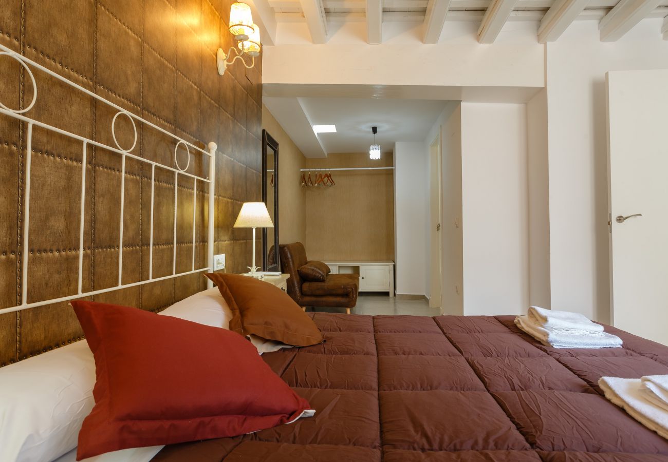 Apartamento en Cádiz - Atico del ROMANTICO Gaditano by Cadiz4Rentals