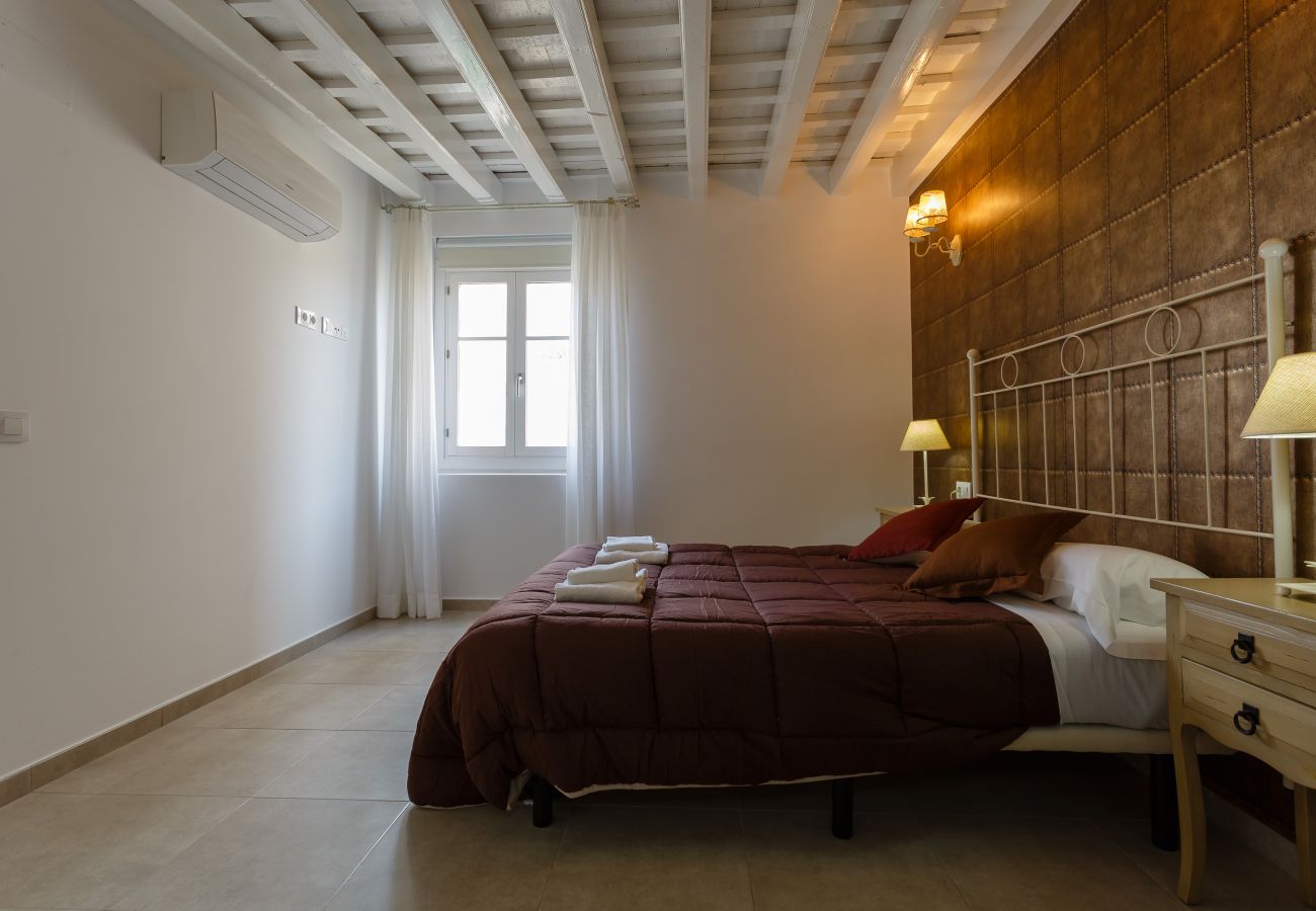 Apartamento en Cádiz - Atico del ROMANTICO Gaditano by Cadiz4Rentals