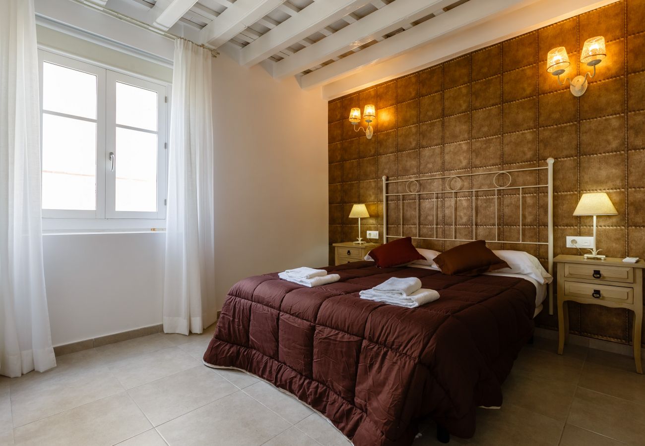 Apartamento en Cádiz - Atico del ROMANTICO Gaditano by Cadiz4Rentals