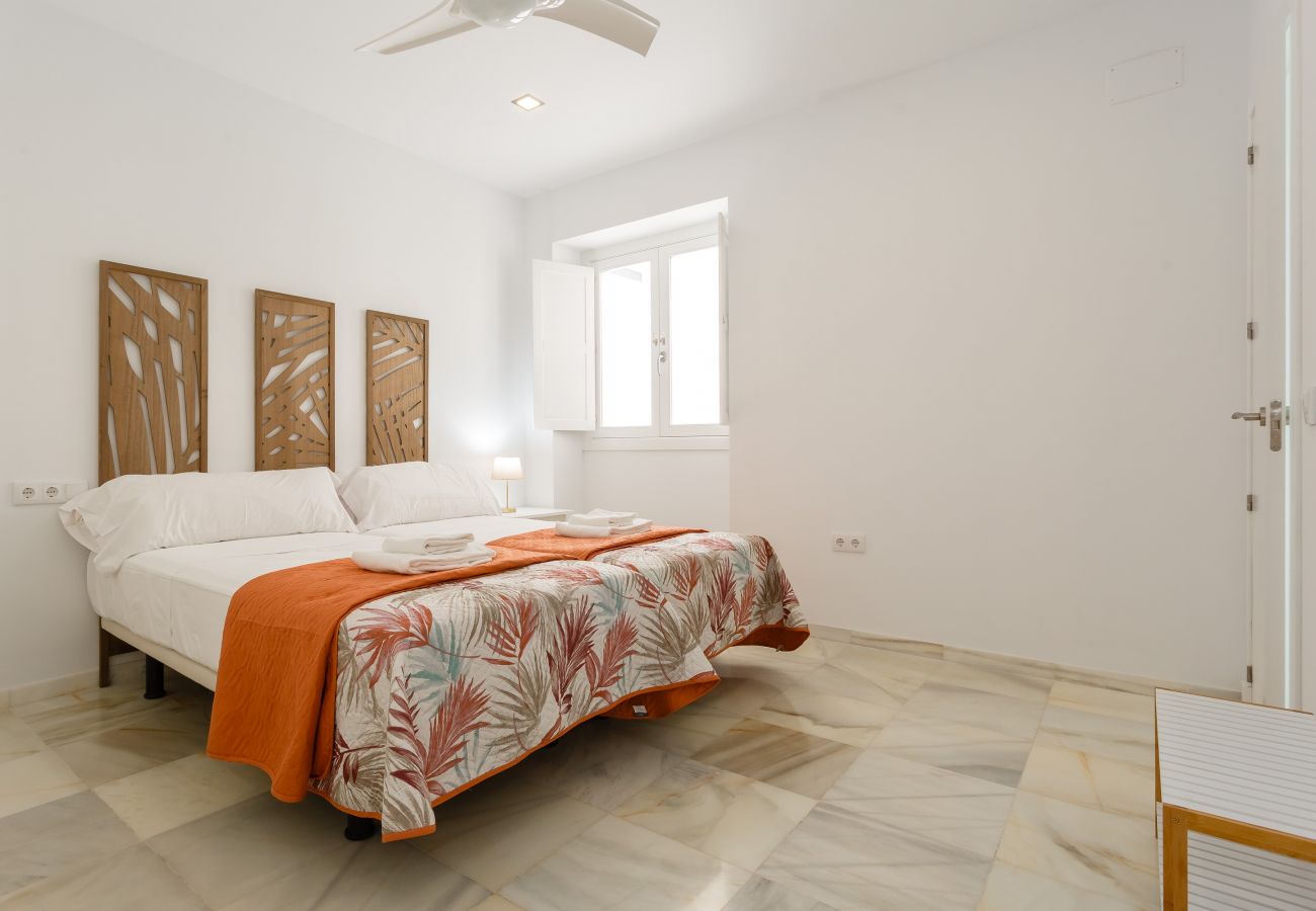 Apartamento en Cádiz - Apartamento La Pepa de ORO by Cadiz4Rentals