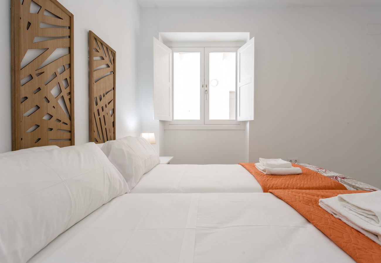 Apartamento en Cádiz - Apartamento La Pepa de ORO by Cadiz4Rentals