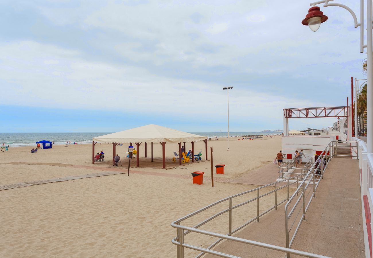 Apartamento en Cádiz - Casa ROS PLAYA (free parking) by Cadiz4Rentals