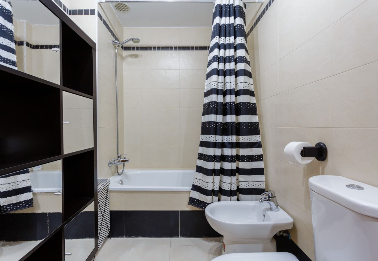 Apartamento en Cádiz - Puerta San FELIX free parking by Cadiz4Rentals