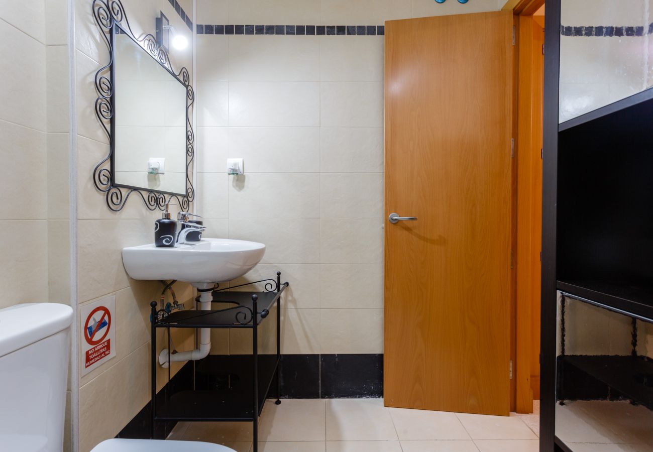 Apartamento en Cádiz - Puerta San FELIX free parking by Cadiz4Rentals