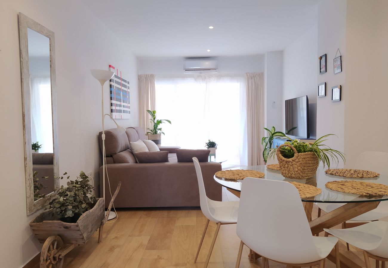 Apartamento en Cádiz - AZAHAR Playa Home by Cadiz4Rentals