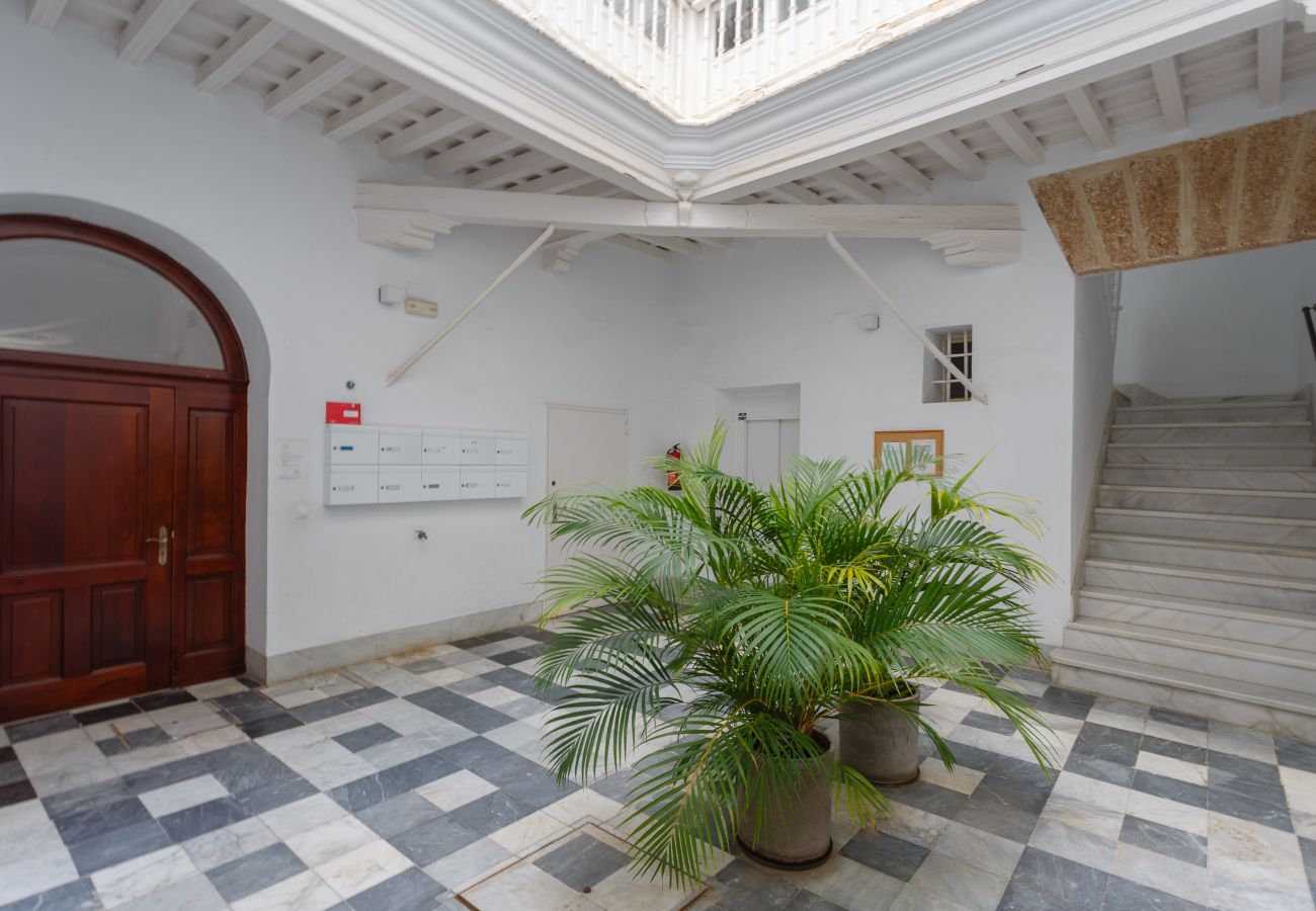 Apartamento en Cádiz - The QUEEN's Designer Apartment by Cadiz4Rentals