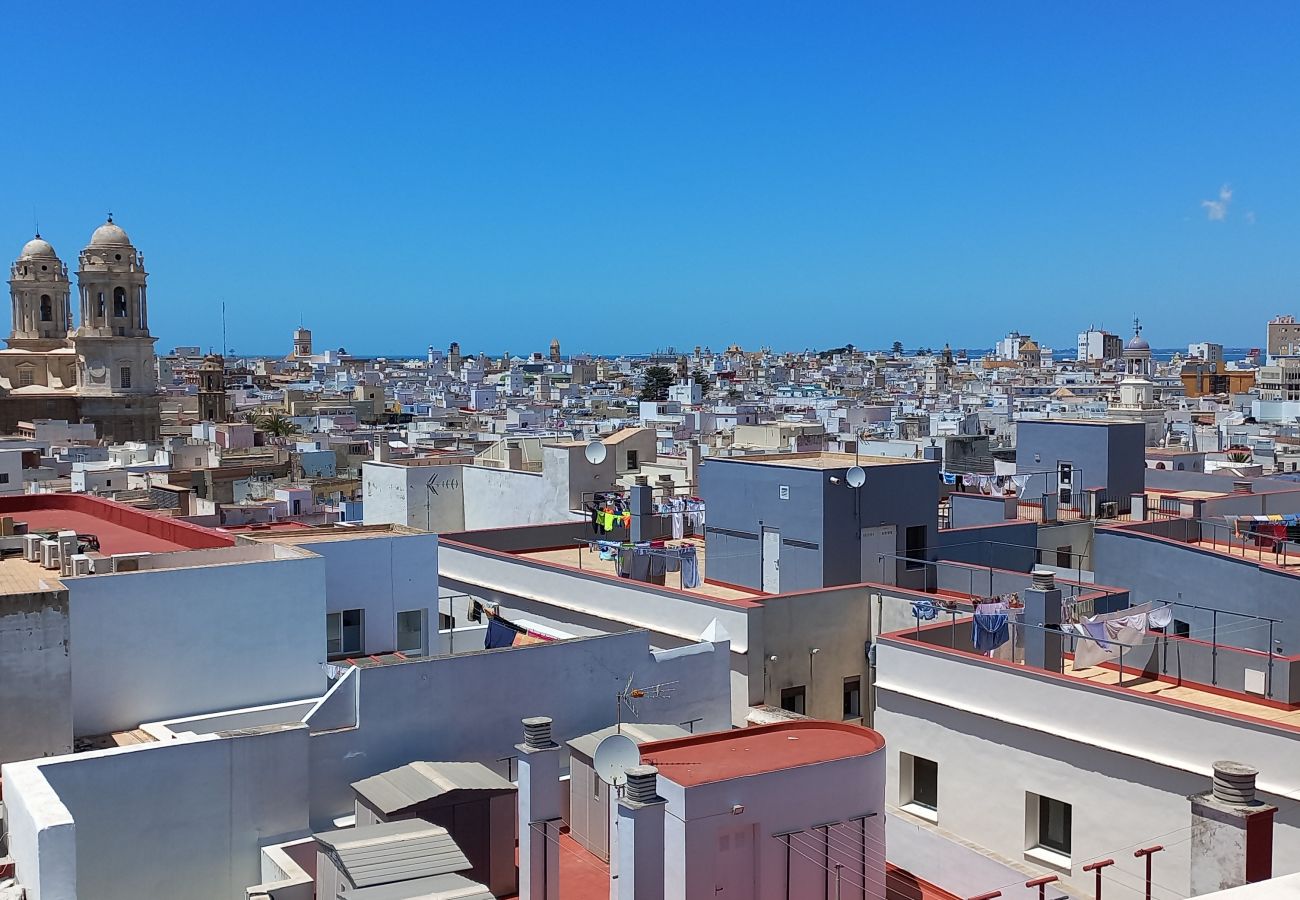 Apartamento en Cádiz - Atico del Buen CANTAOR by Cadiz4Rentals