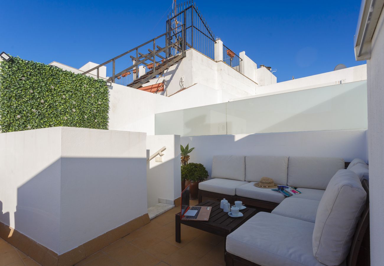 Apartamento en Cádiz - Atico & Jacuzzi CRUZ by Cadiz4Rentals