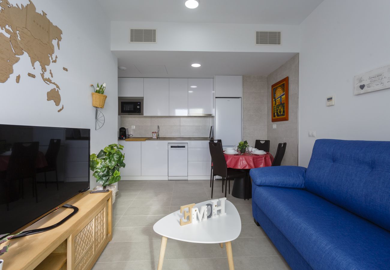 Apartamento en Cádiz - POSEIDON Beach Apartment & parking by Cadiz4Rental