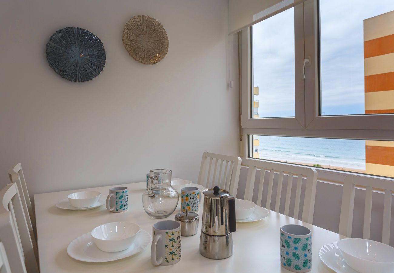 Apartament en Cádiz - Casa ROS PLAYA (free parking) by Cadiz4Rentals