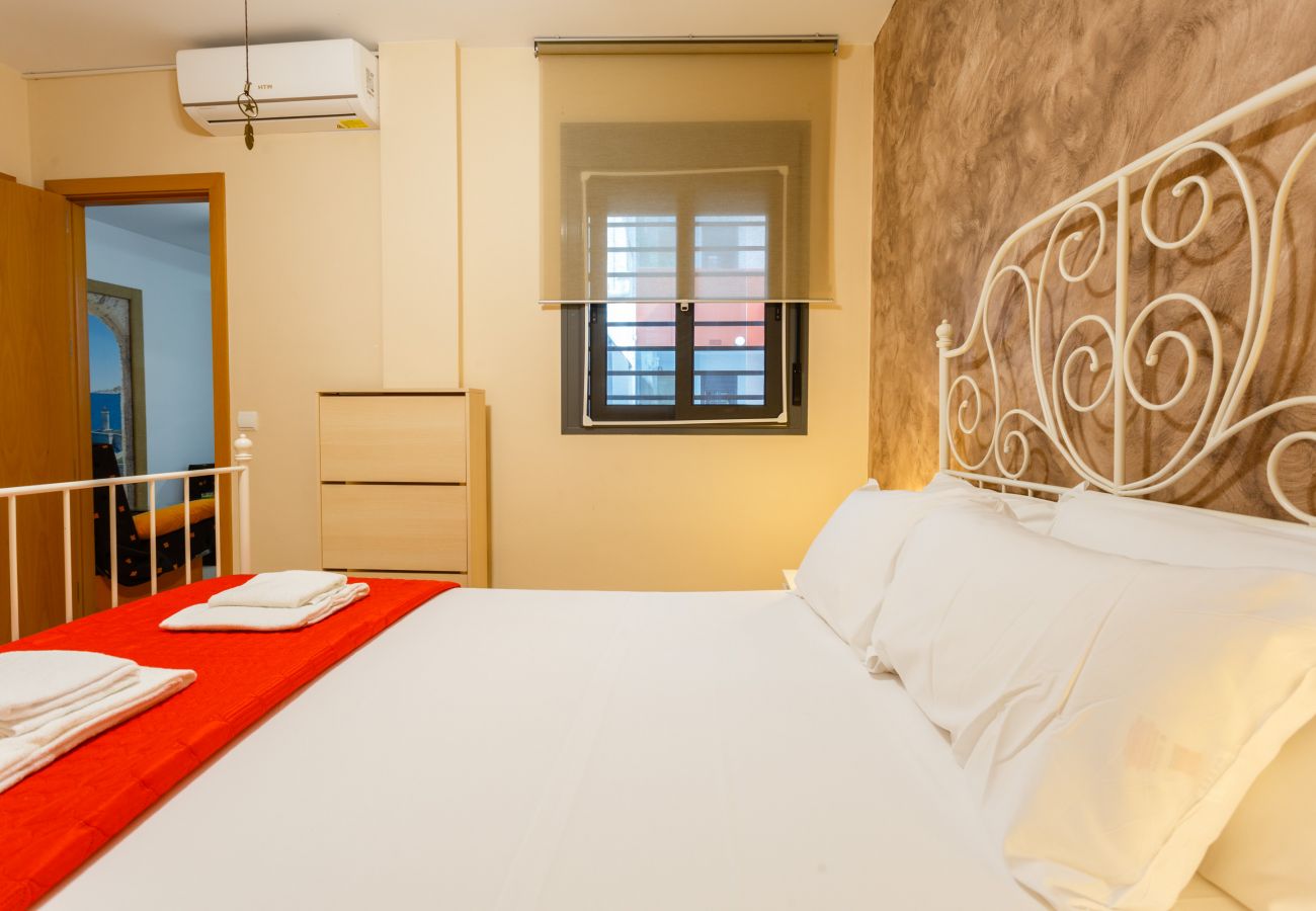 Apartament en Cádiz - Puerta San FELIX free parking by Cadiz4Rentals