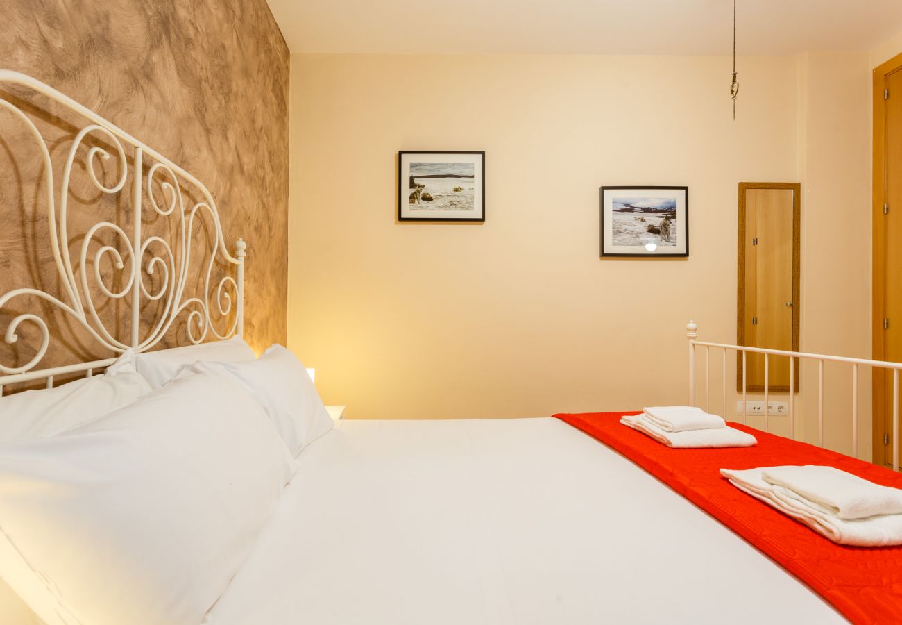 Apartament en Cádiz - Puerta San FELIX free parking by Cadiz4Rentals