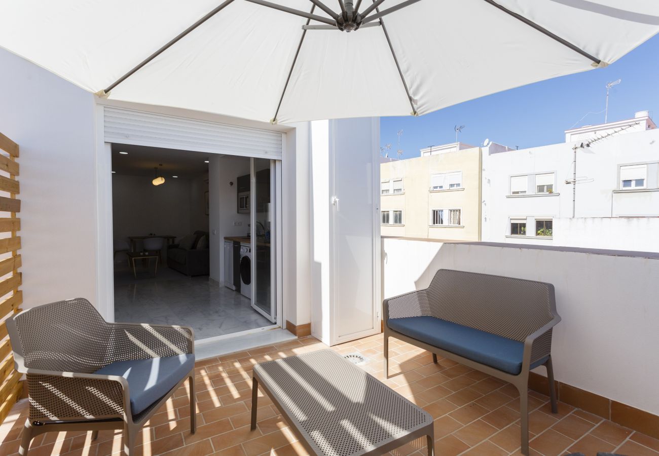 Estudi en Cádiz - BRUJULA 3A Attic with terrace by Cadiz4Rentals