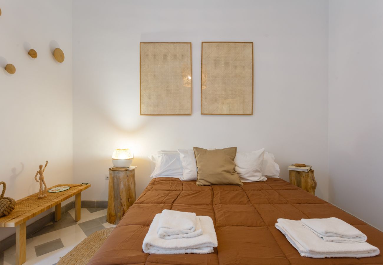 Apartament en Cádiz - The QUEEN's Designer Apartment by Cadiz4Rentals