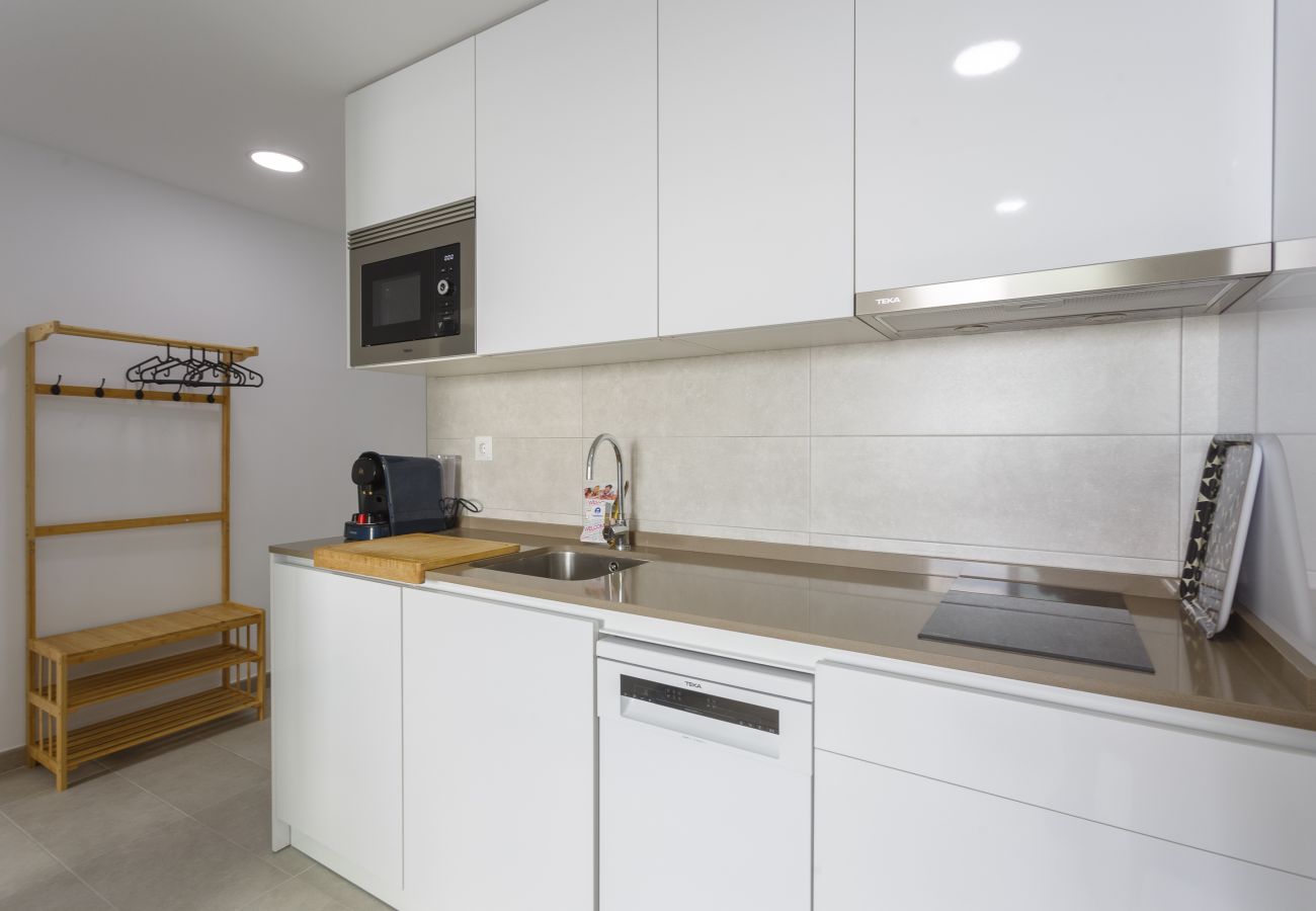 Apartament en Cádiz - POSEIDON Beach Apartment & parking by Cadiz4Rental