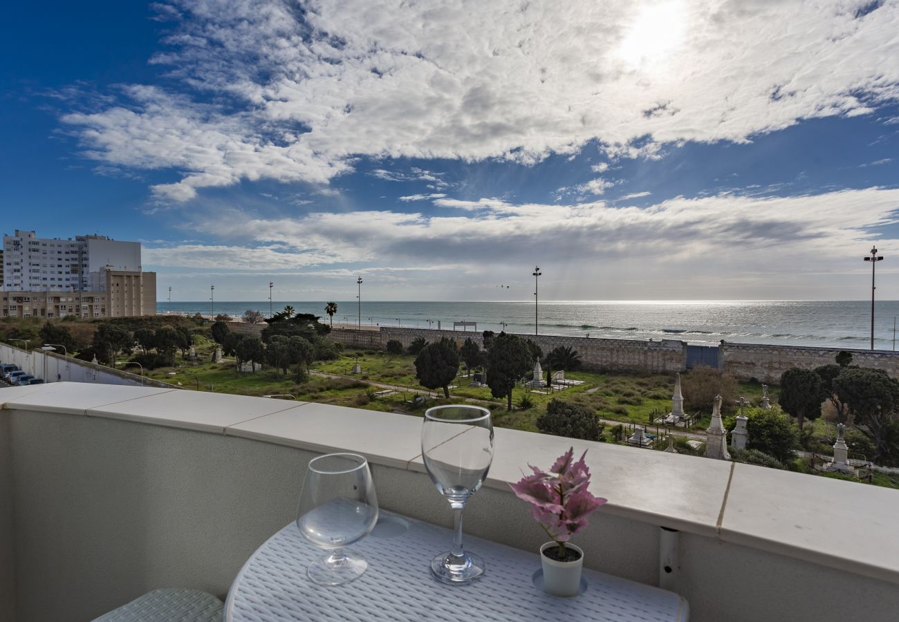 Apartament en Cádiz - POSEIDON Beach Apartment & parking by Cadiz4Rental