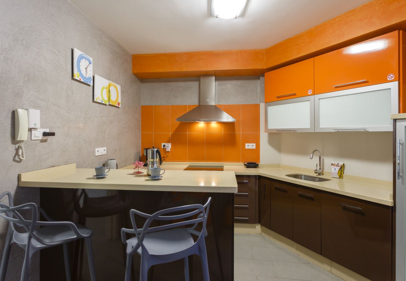 Apartament en Cádiz - PUERTA del MAR Family Home by Cadiz4Rentals