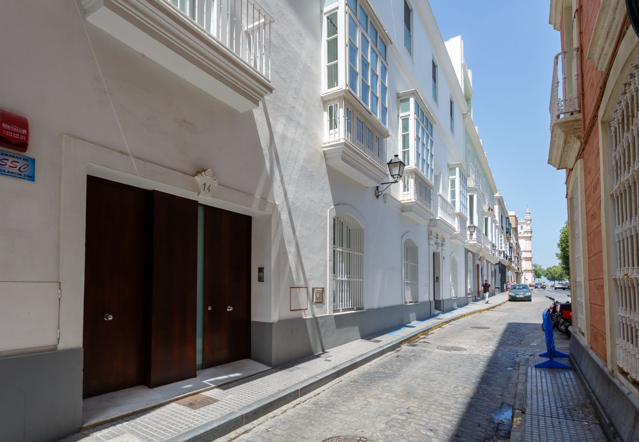 Apartment in Cádiz - Atico del MARQUES free parking by Cadiz4Rentals