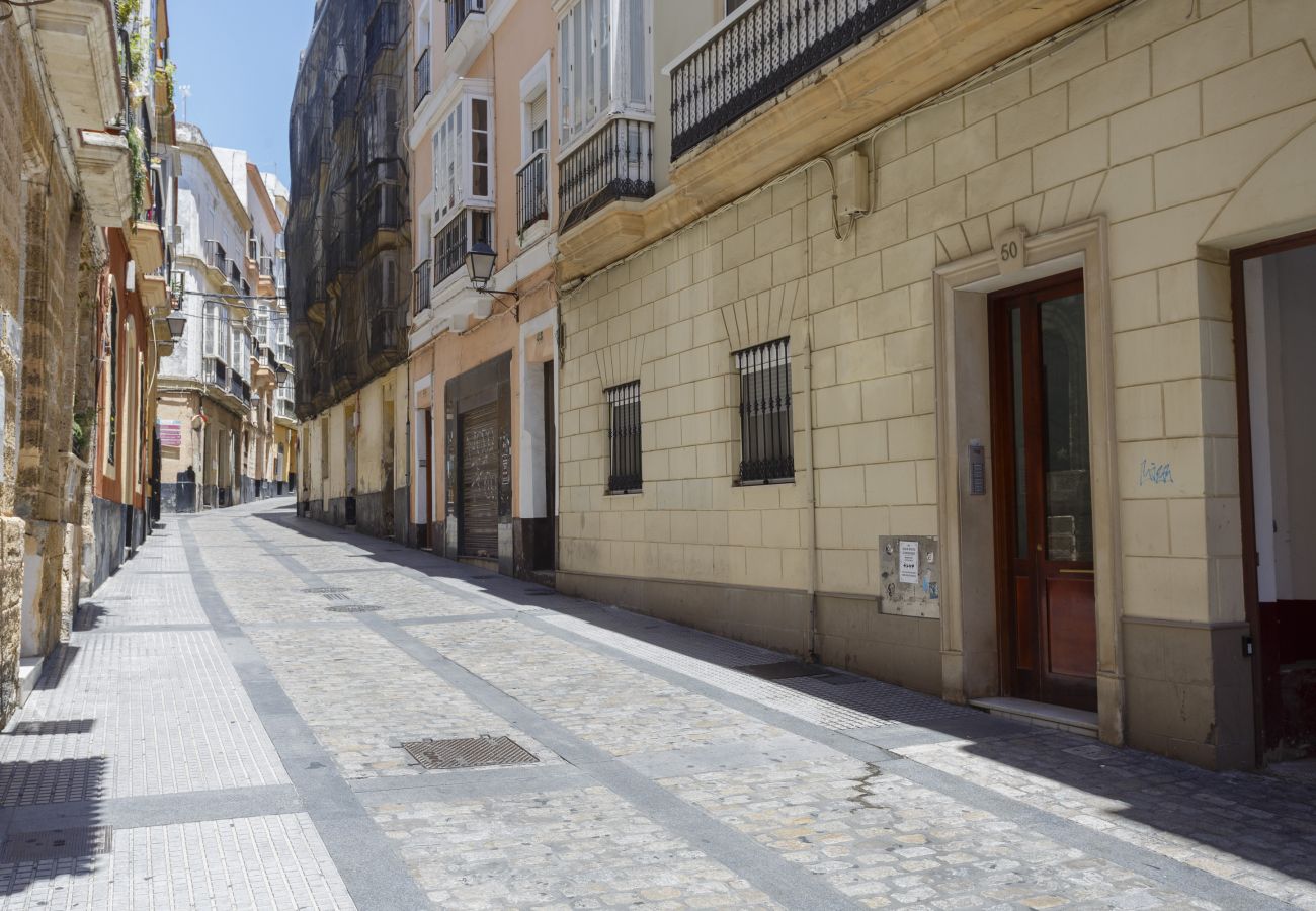 Apartment in Cádiz - Atico de los FRANCESES by Cadiz4Rentals