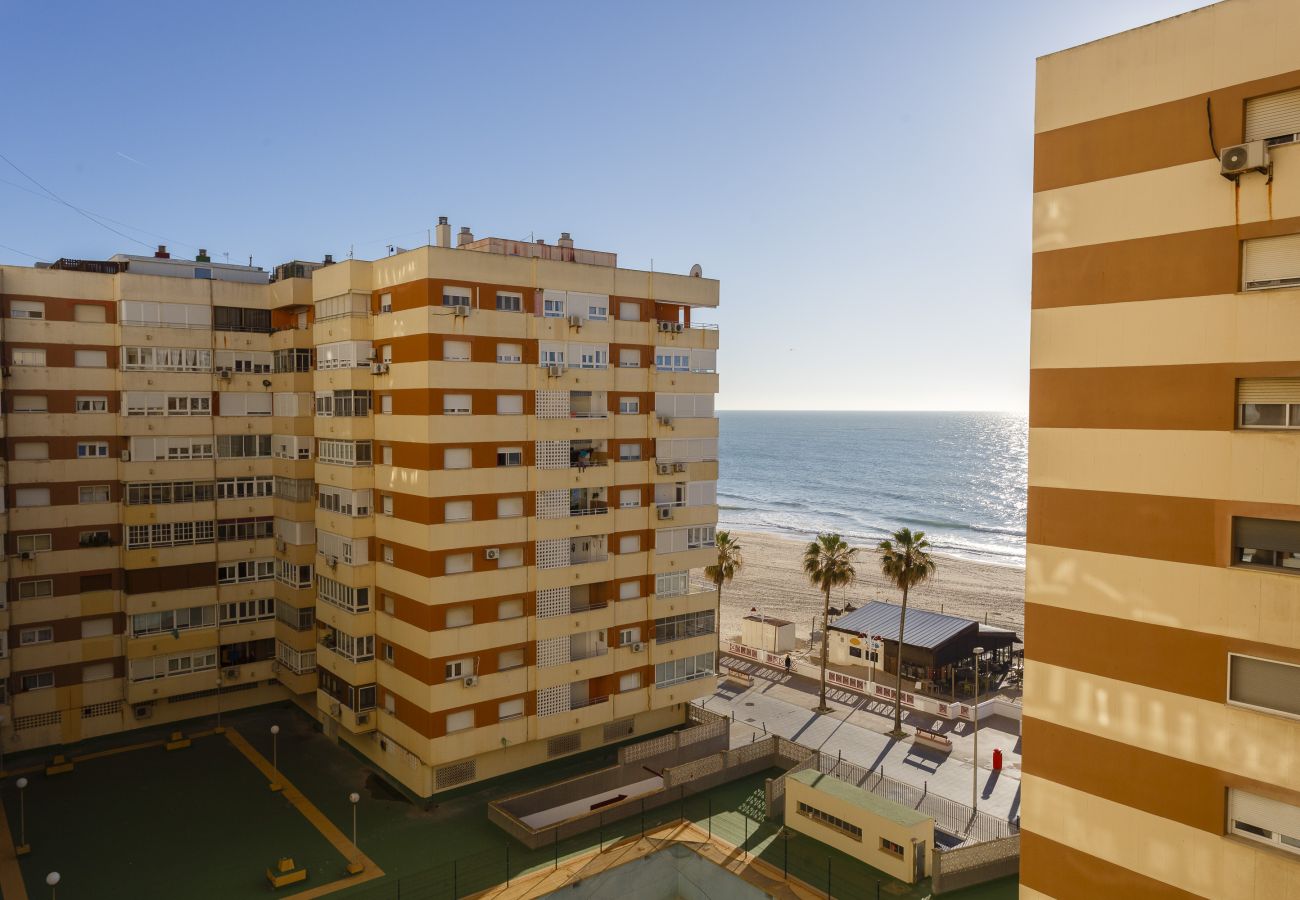 Apartment in Cádiz - Casa ROS PLAYA (free parking) by Cadiz4Rentals