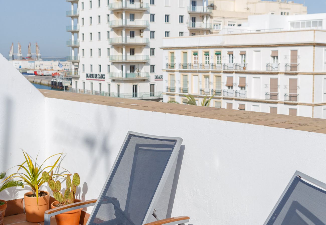 Apartment in Cádiz - Atico Solarium CITY Hall by Cadiz4Rentals