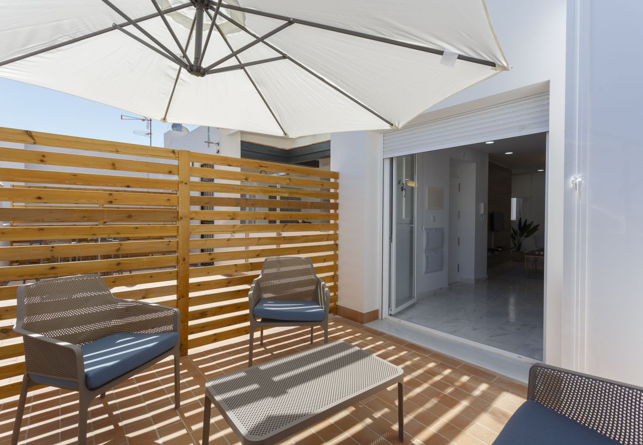 Studio in Cádiz - BRUJULA 3A Attic with terrace by Cadiz4Rentals